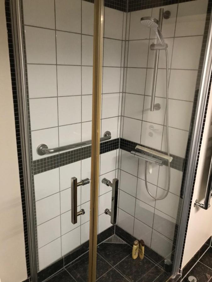 Fredelig Overnatning Ved Sundet Og Norrestrand So Horsens Luaran gambar